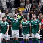 El Flaco López cortó una sequía extensa en plena tensión con Abel Ferreira