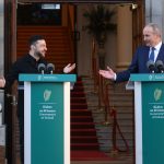 Irlanda detectó al menos cinco drones alrededor del avión que transportaba el lunes al presidente Zelenski