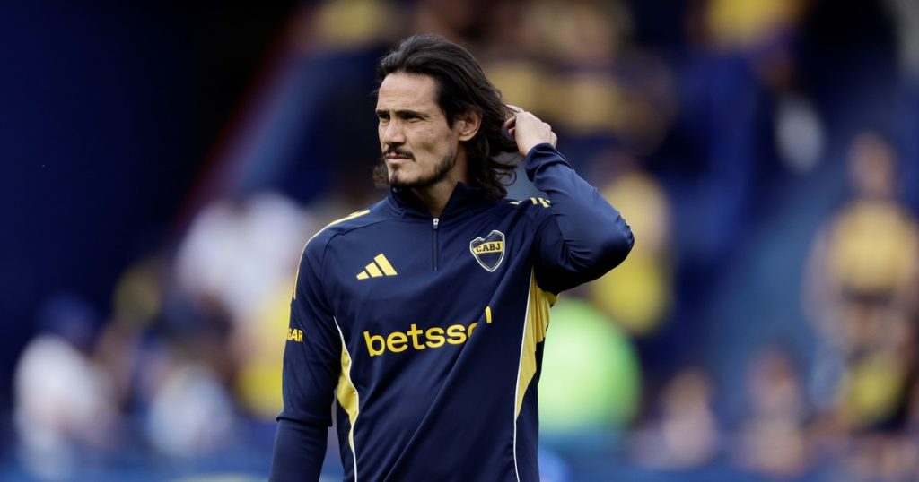 ¿Por qué no entró Cavani? El insólito motivo que explicó Úbeda tras la eliminación de Boca