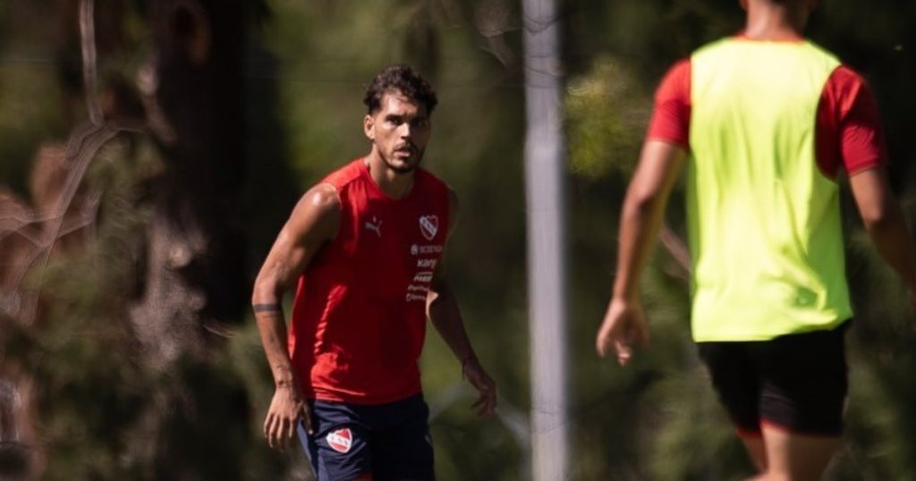 El jugador de Independiente que finalmente se quedará en 2026