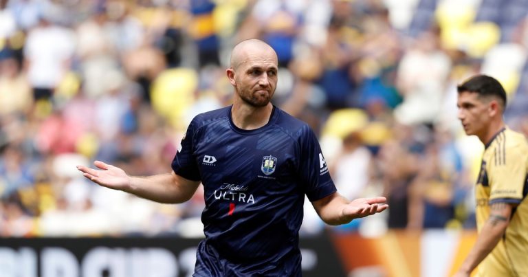 Christian Gray, autor del empate del Auckland, eligió entre Boca y River