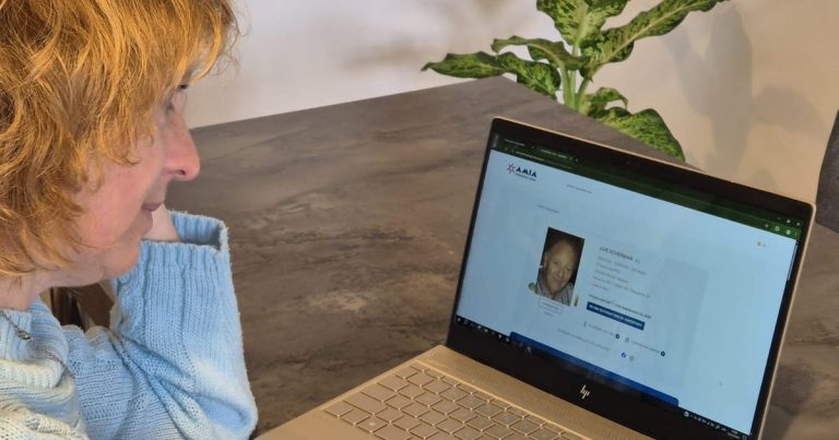 Duelo en tiempos digitales: cómo funciona el cementerio virtual que permite recordar a los seres queridos