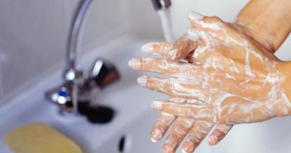 Cómo hacer jabón artesanal a mano: técnicas DIY fáciles paso a paso que pocas personas saben