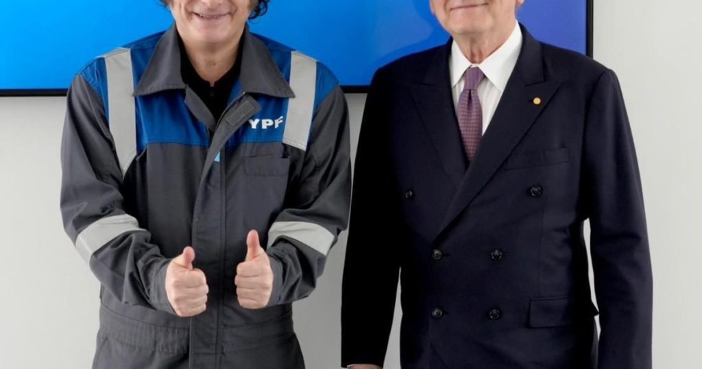 El Premio Nobel que estuvo con Milei "aprendió" del presidente y dio alternativas para implementar una reforma de las jubilaciones