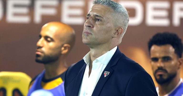 Un argentino le arruinó el debut a Crespo en el Paulista