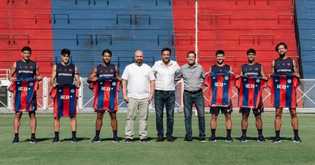 Con el estreno de un refuerzo como titular y otros entre los convocados, el probable 11 de San Lorenzo contra Central Córdoba