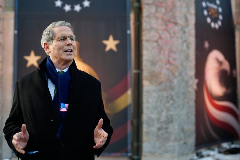 El choque entre EE UU y Europa desembarca en Davos, que acogerá una reunión crucial sobre Groenlandia