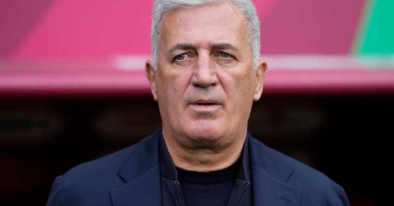 Lo borró a Scaloni en Lazio, sobrevivó a la Guerra de los Balcanes y ahora va por la Copa África