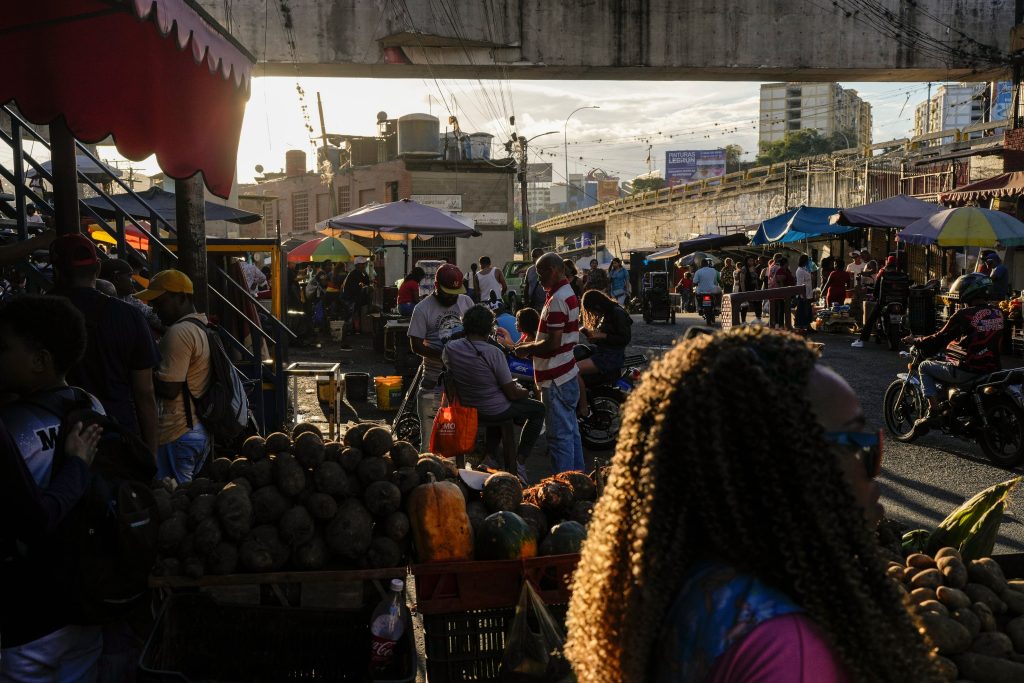 Venezuela ensaya una normalidad forzada tras la captura de Maduro