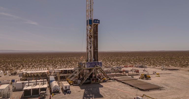 La energía, la nueva fuente de dólares: en 2025 hubo un superávit récord de US$ 7.815 millones