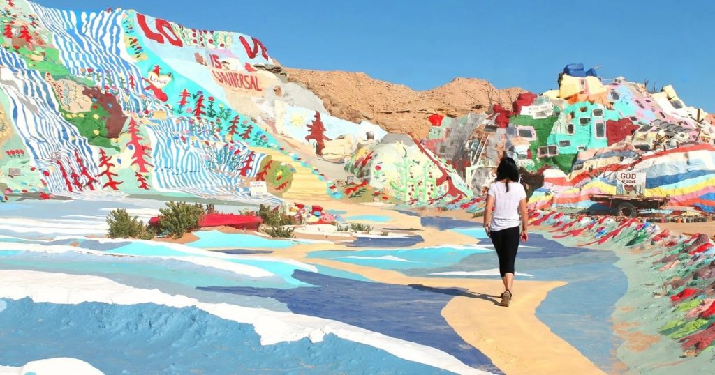 La ciudad de Estados Unidos que está 54 metros bajo el nivel del mar y casi nadie conoce