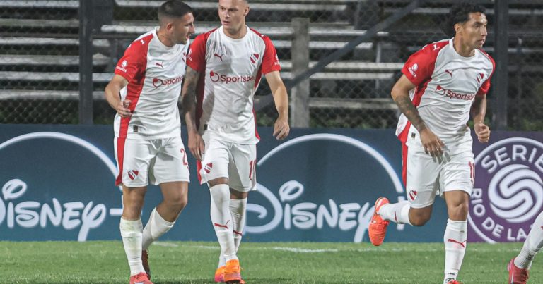 Partidos de hoy, martes 13 de enero: horario y por dónde ver fútbol en vivo