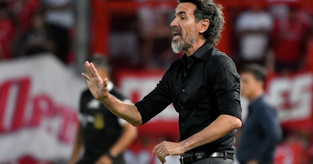 Domínguez sobre la posible salida de Ascacibar: "Necesita vender..."