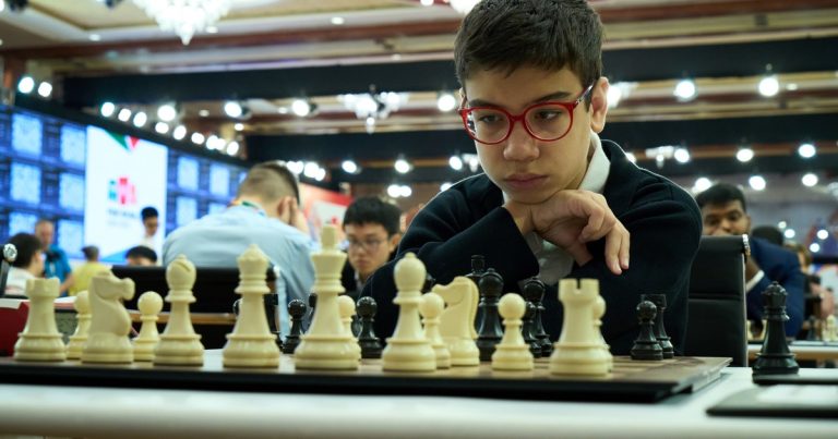 ¿Y si Faustino Oro, el Messi del ajedrez, jugara al fútbol?