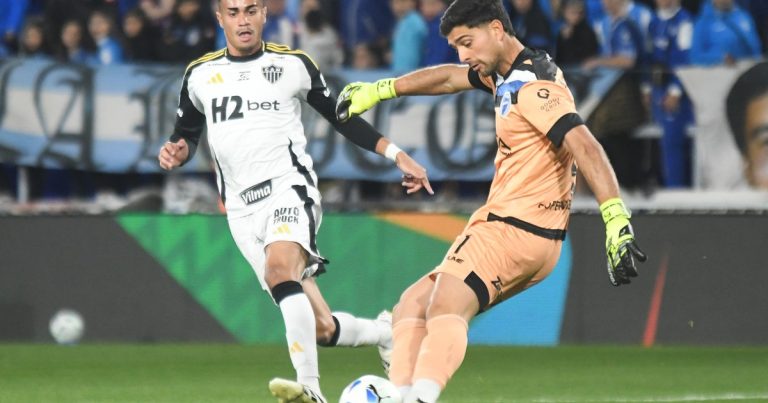 La situación que pone en duda la llegada de Franco Petroli a Lanús