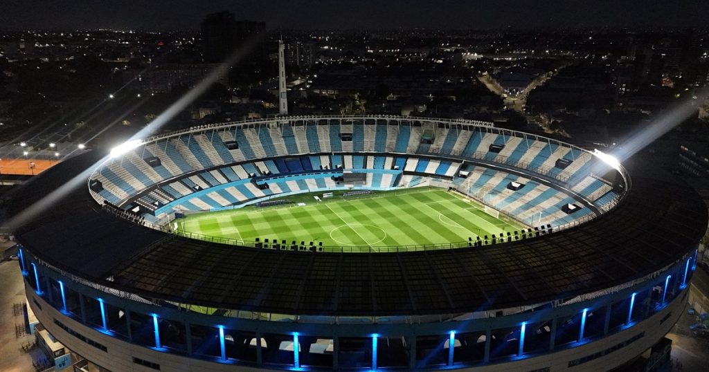 La advertencia de Racing sobre el estado del campo de juego del Cilindro vs Rosario Central: "Es un proceso en evolución"