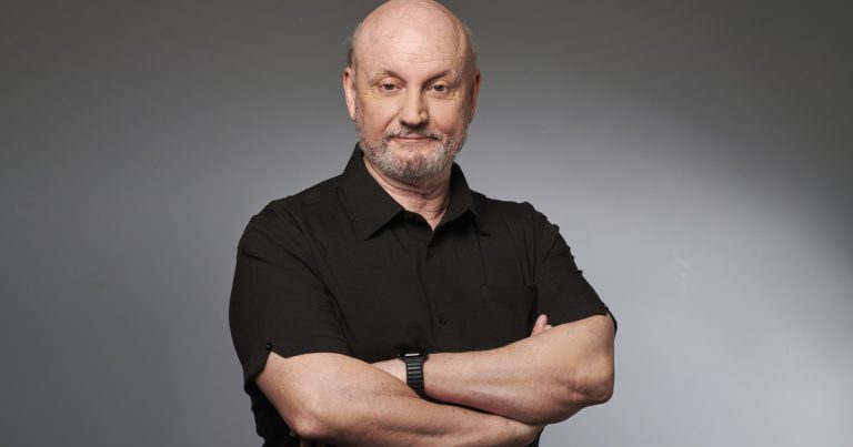 Juan José Campanella estrena Parque Lezama en cines: su relación con Netflix y por qué es secreto quién le pone la voz a Mafalda