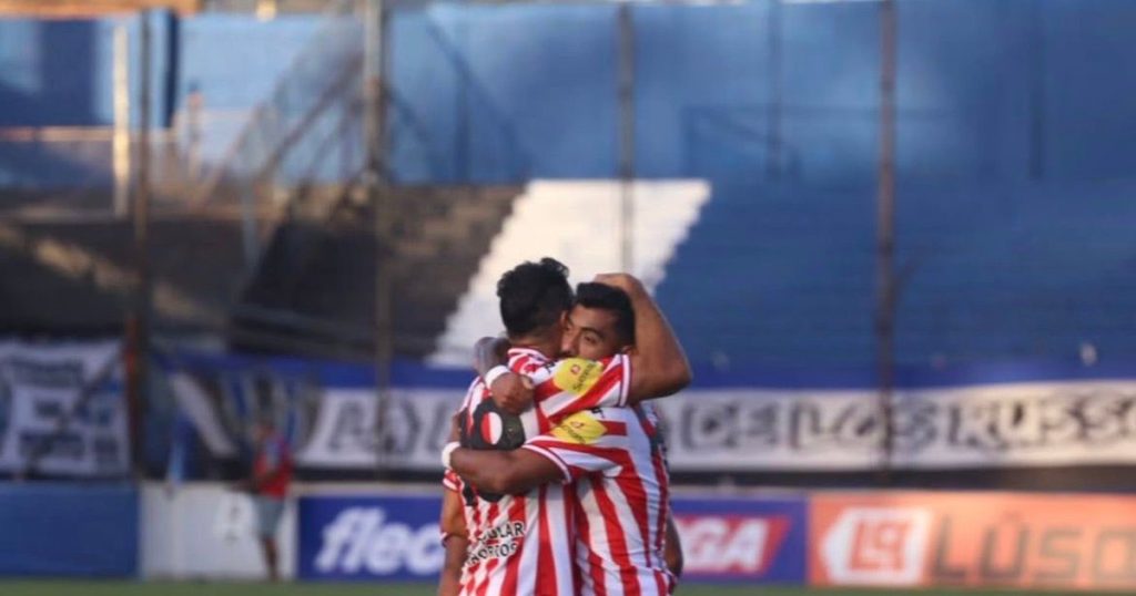 San Martín (T) ganó y sigue invicto en la Primera Nacional