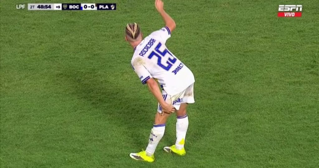 Alerta, Ascacibar: además de Paredes, el Ruso también salió con molestias