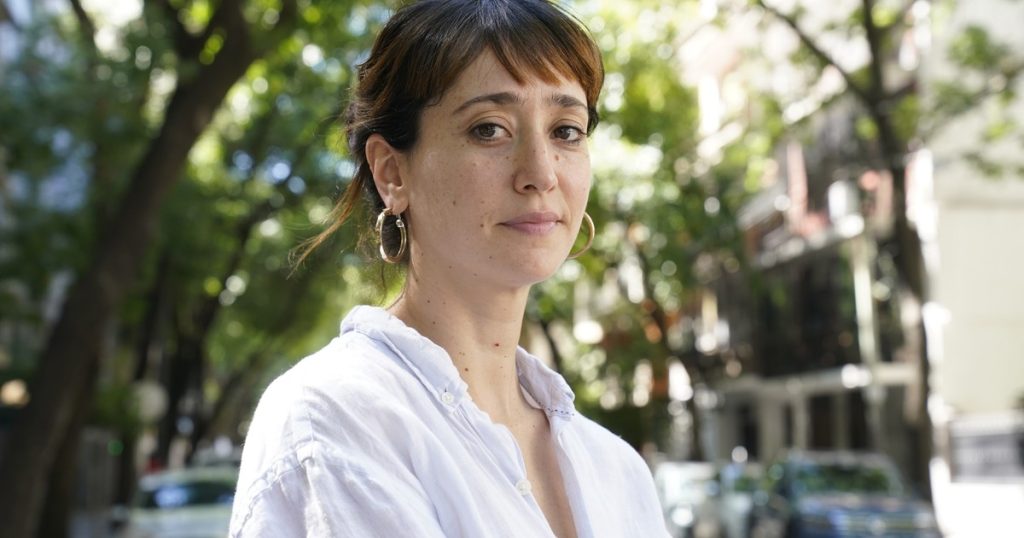 La historia de Camila Peralta, del teatro independiente a su romance con La China Suárez en "En el Barro"