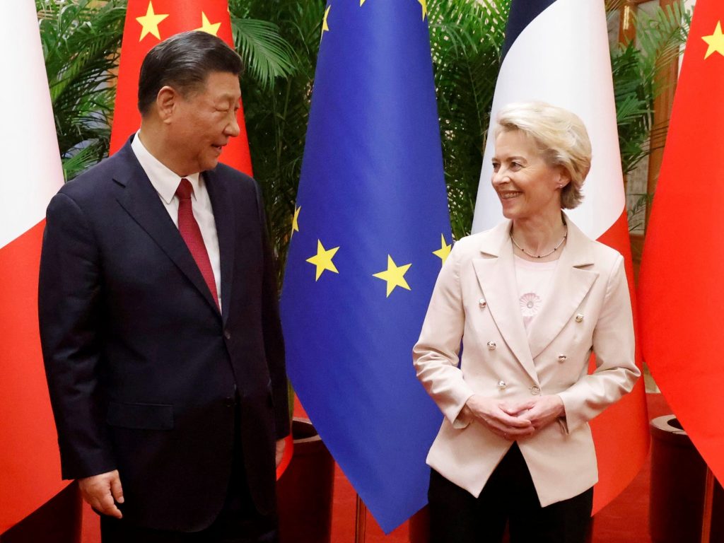 Europa pugna por dar un giro pragmático a su relación con China