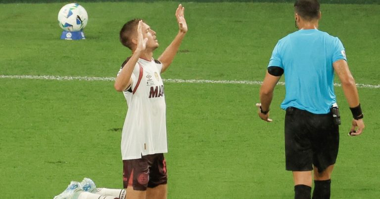 Castillo, de ser duda en la serie a clave para el título de Lanús en su cumpleaños: "No me lo voy a olvidar en mi vida"