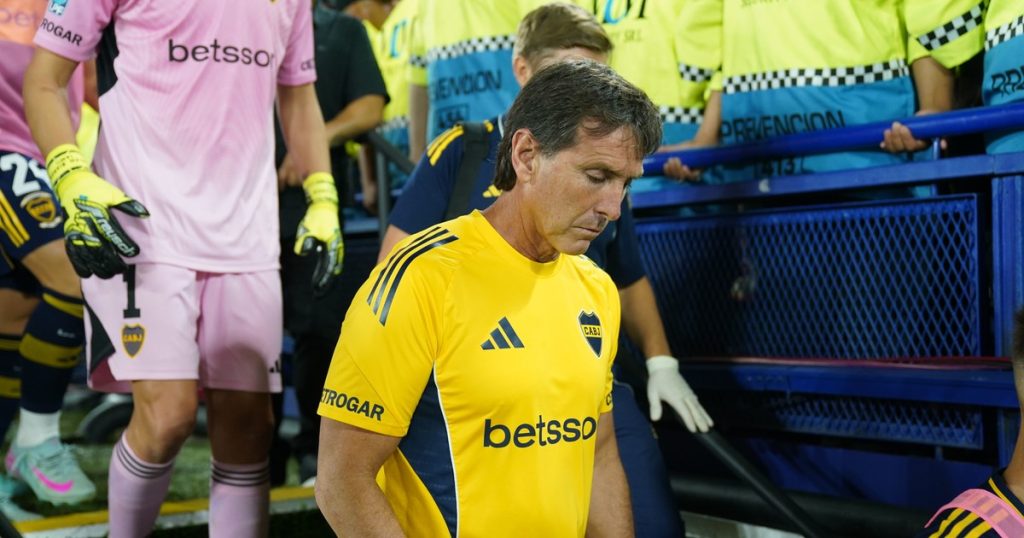 Ubeda, sobre los silbidos de la Bombonera: "Para volver a reconquistar al hincha hay que ganar"