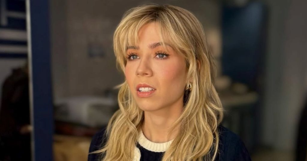 Jennette McCurdy, ex estrella infantil de Nickelodeon: "Mi madre no me dejaba comer ni bañarme sola y me alegro de que haya muerto"