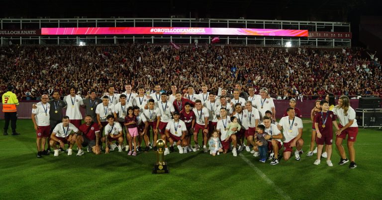 Lanús recibió a sus héroes: la intimidad de una fiesta inolvidable