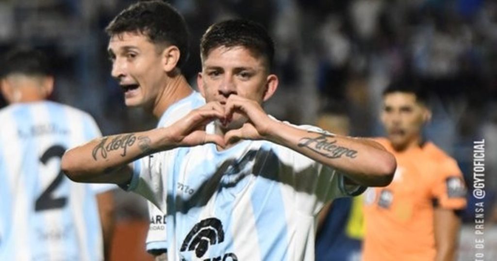 Gimnasia y Tiro arrancó el campeonato con un triunfazo frente a Colegiales