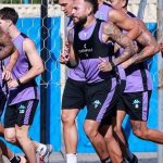 Los dos jugadores que podrían irse de Racing con el mercado argentino cerrado