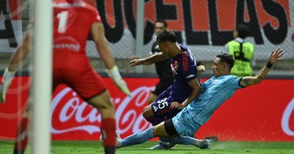 Quién es el pibe que generó el penal salvador de River