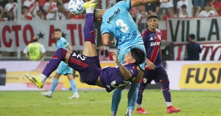 Los delanteros de River, los más secos de todo Primera