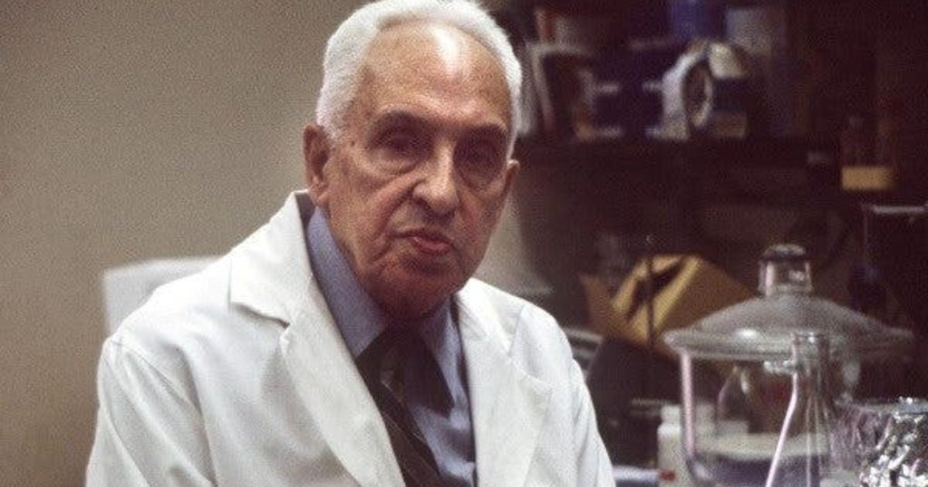 Severo Ochoa y su frase más humana tras perder a su esposa: “Una mujer puede cambiar la trayectoria vital de un hombre; ahora la vida sin ella no es vida”