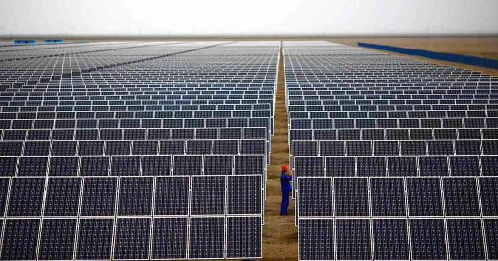 Tiene el tamaño de Nueva York y está en China, así es el parque de energía solar más grande del mundo