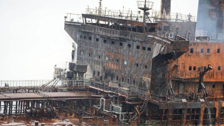 Irán desafía a la potente Armada de Estados Unidos en una batalla naval asimétrica en el Golfo