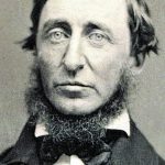 La cita del día, de Henry David Thoreau: "La mayoría de los lujos de la vida son impedimentos para la elevación de la humanidad"
