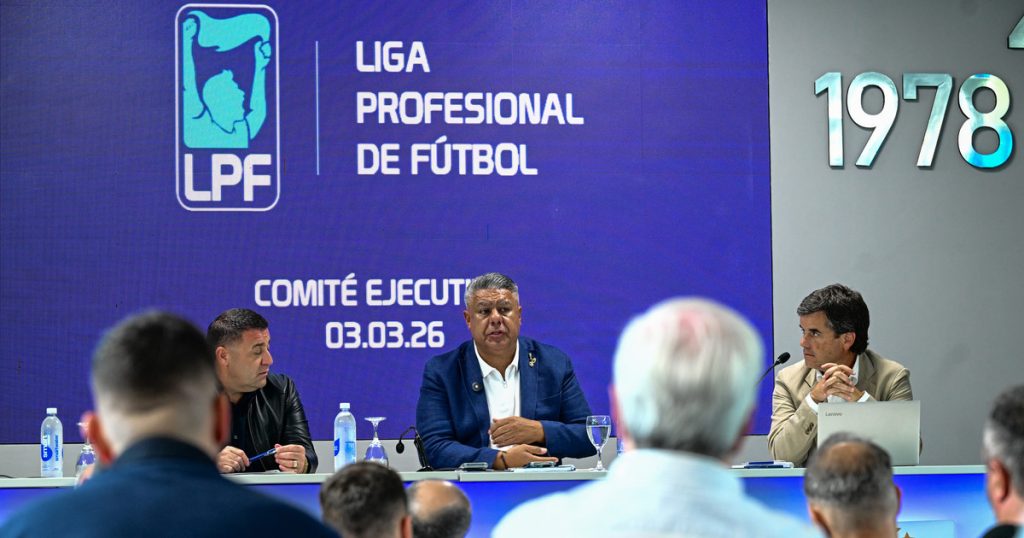 Los hinchas quedaron rehenes