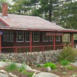 El sector que más desperdicia puede haber encontrado un atajo sorprendente: transformar el plástico en casas, reenvasar los escombros en fachadas urbanas y, "cultivar" ladrillos con forma de hongo